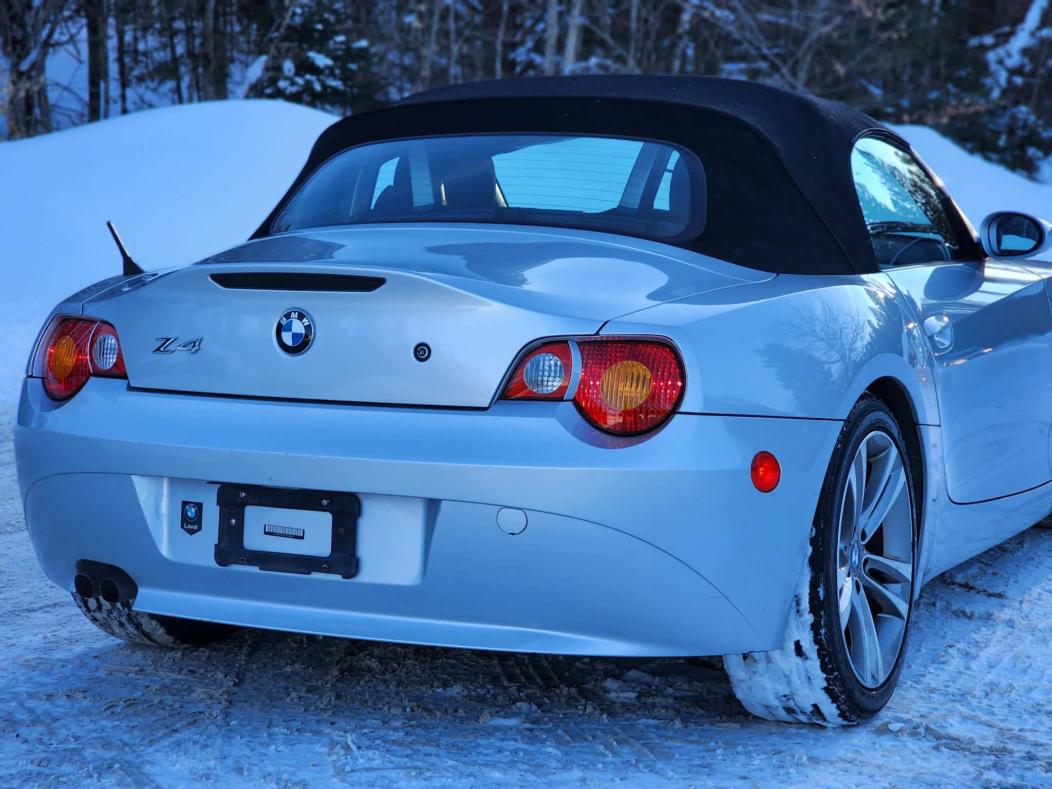 att.-EUtWgHwSFURyteswM5trNQxfG63WBsv_MtgEtHIi8E